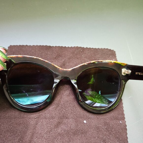 Authentic Stella McCartney Sunglasses - Picture 9 of 10